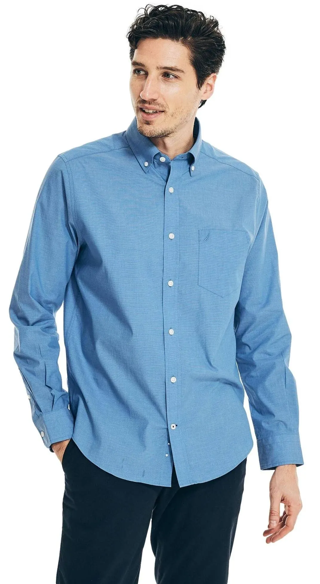 Nautica Men's Wrinkle Resistant Long Sleeve Button Front Shirt